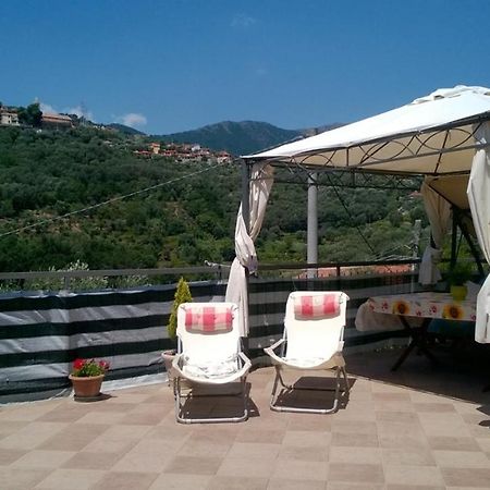 Готель Bella Liguria Diano San Pietro Екстер'єр фото