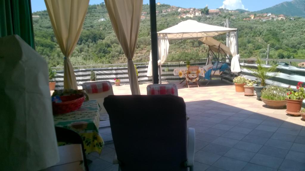 Готель Bella Liguria Diano San Pietro Екстер'єр фото