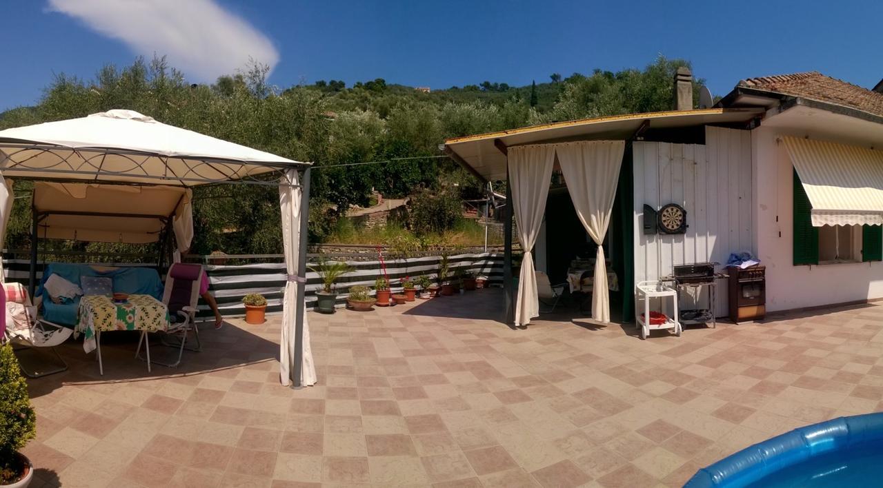Готель Bella Liguria Diano San Pietro Екстер'єр фото