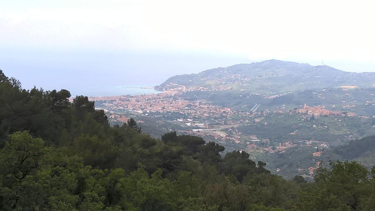 Готель Bella Liguria Diano San Pietro Екстер'єр фото